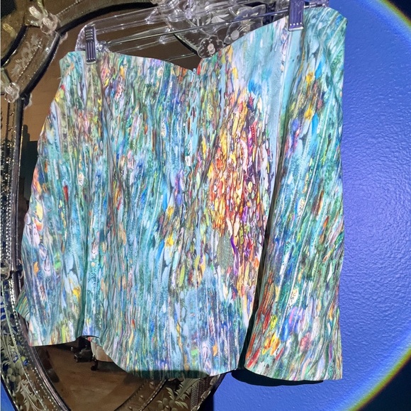 100% Silk Size 10 Boutique Skort in gorgeous Monet style print.Sporty or dressy. - Picture 3 of 9